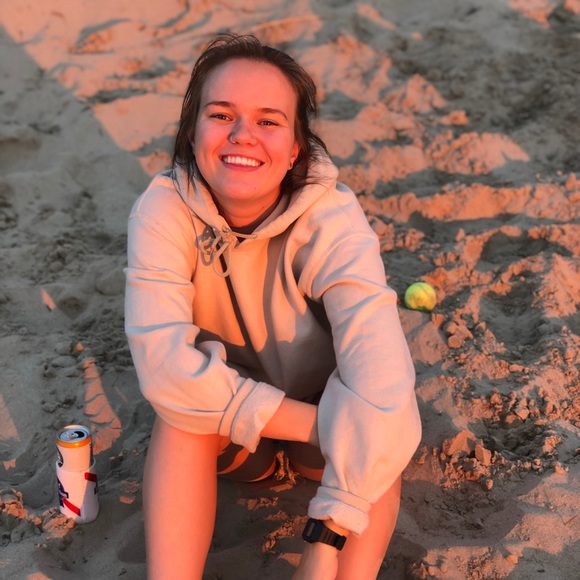 Meet your Posher, Robin - Picture 1 of 1